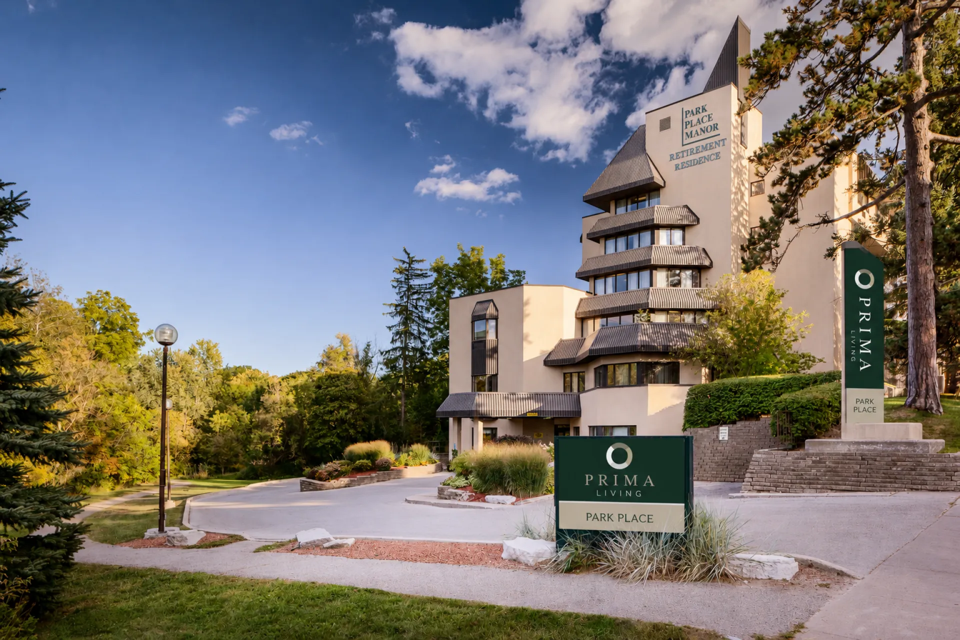 Prima Living Park Place overview photo
